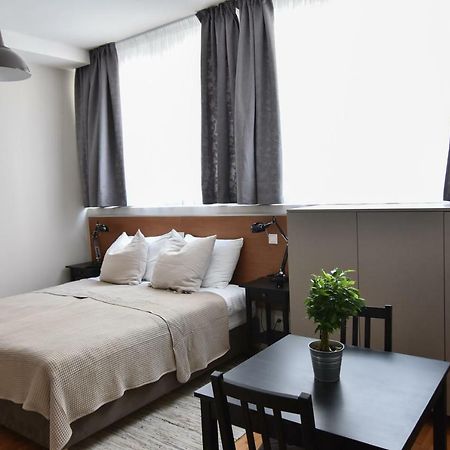 Karlo Main Square Apartments 1 Zagreb Luaran gambar