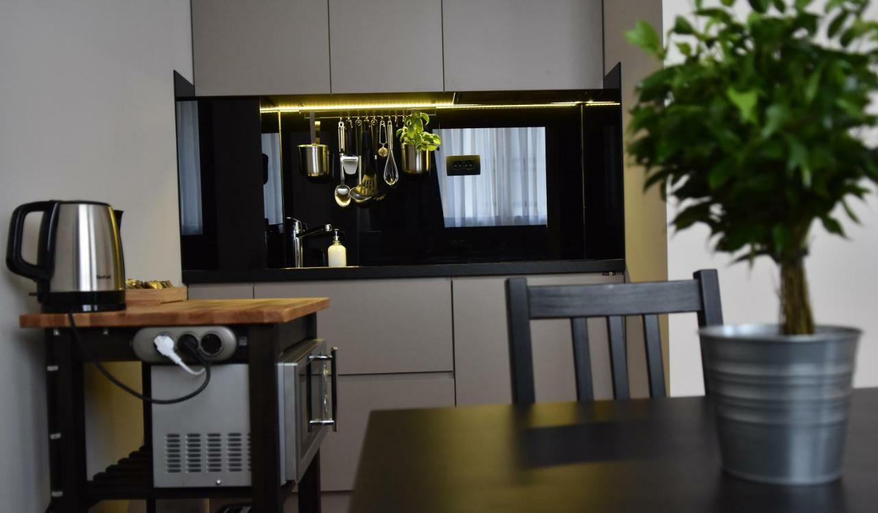 Karlo Main Square Apartments 1 Zagreb Luaran gambar